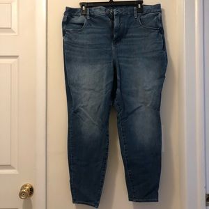 American eagle curvy hi rise jeans